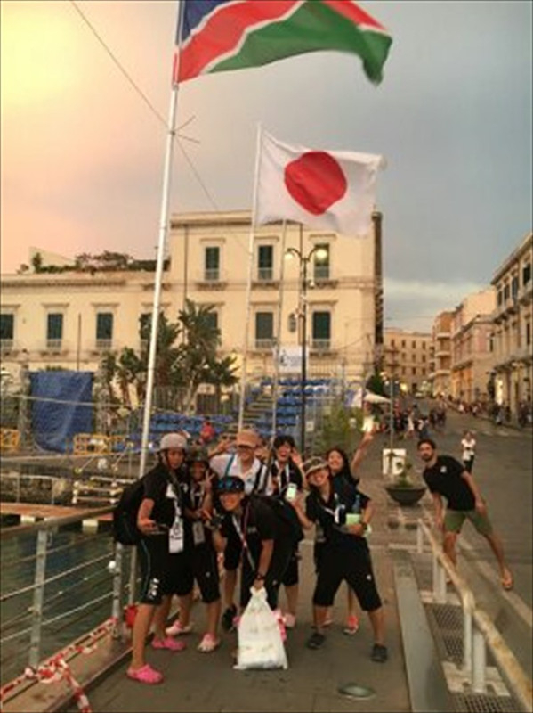 2016091614065601
